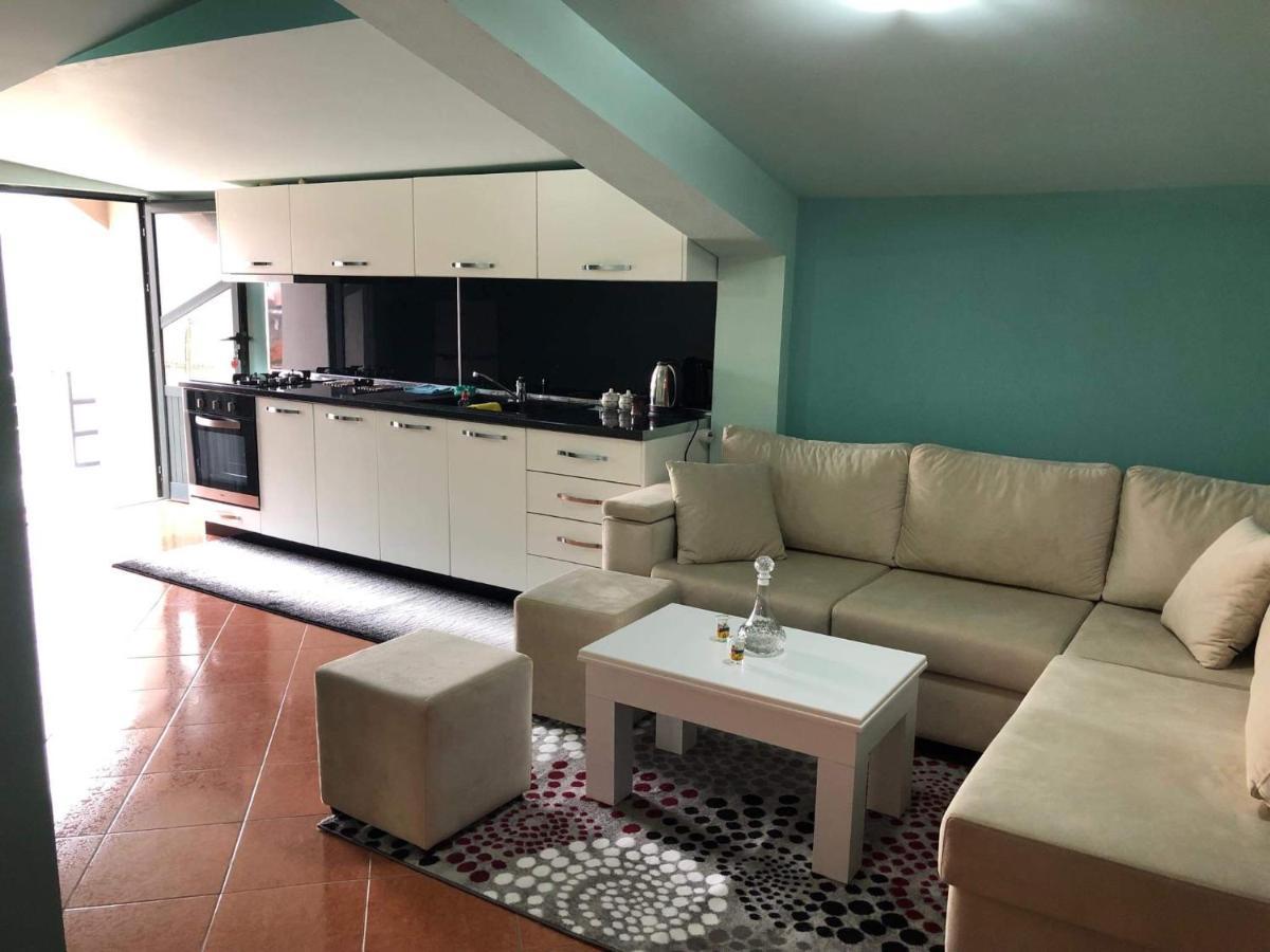 Modern Apartment By Ceni, Elbasan Eksteriør billede